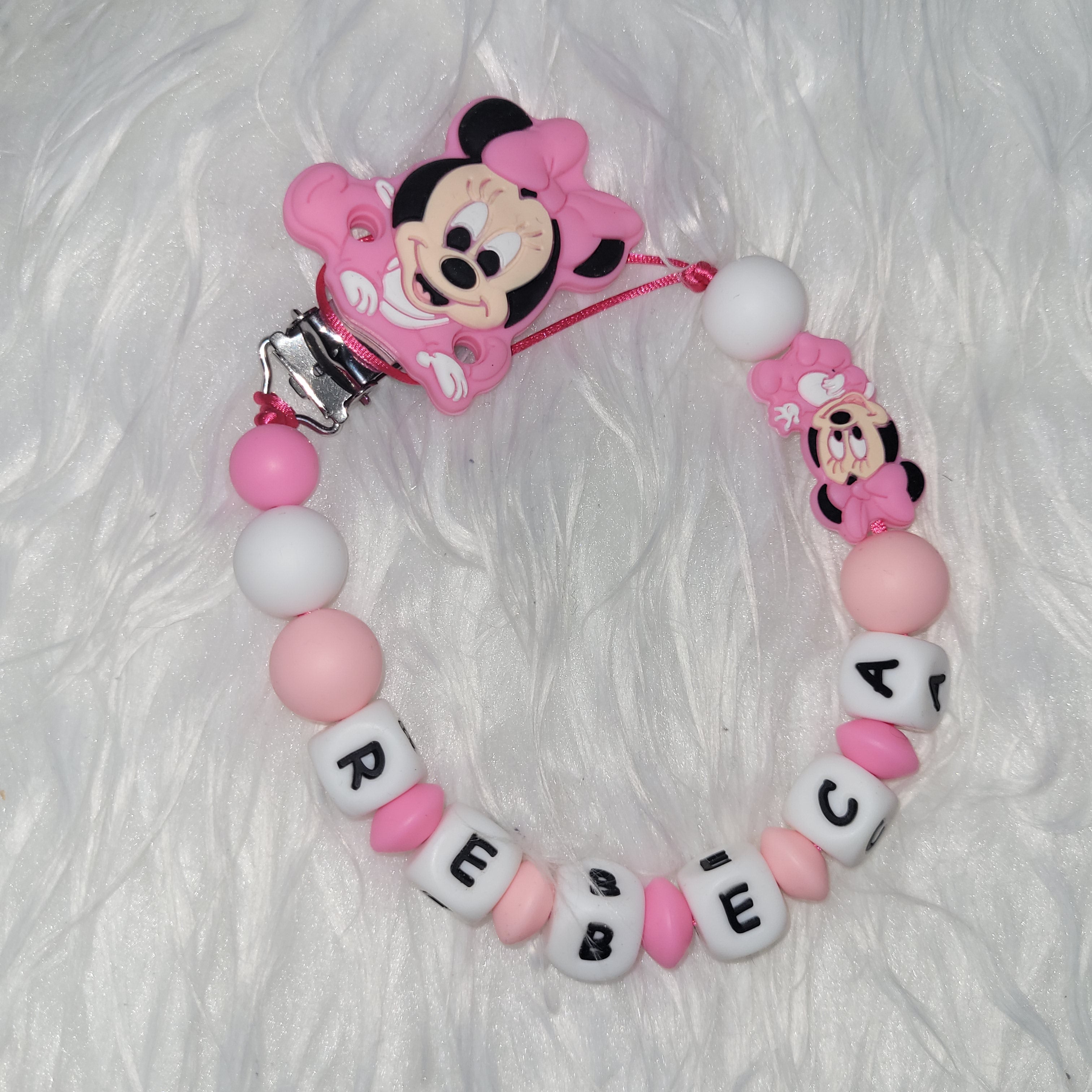 Chupetero de silicona personalizado Modelo Minnie Rosa, con nombre del bebé | Diseños únicos y seguros | Regalo perfecto para recién nacidos