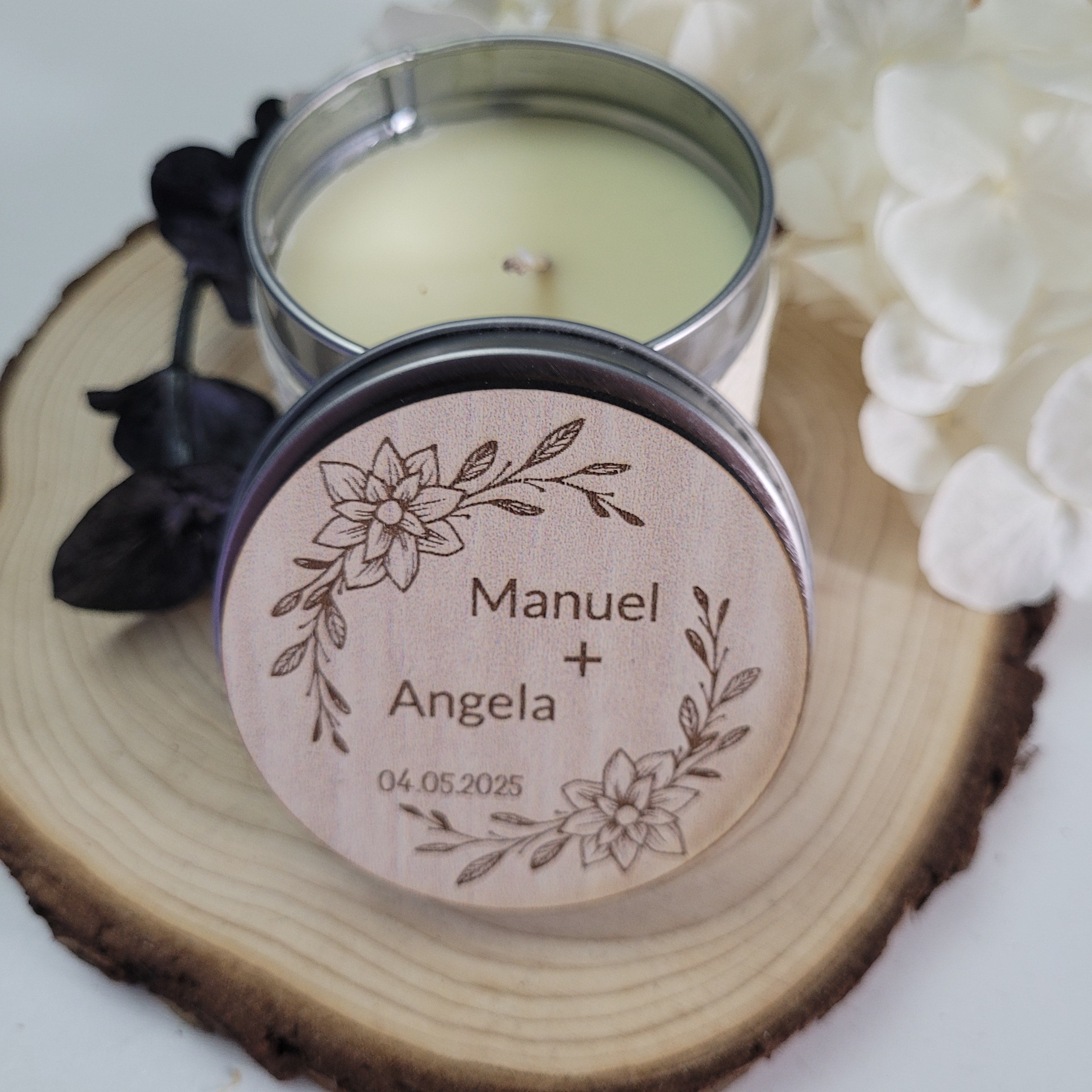 Vela personalizable con tapa madera con imán para bodas Modelo Flores