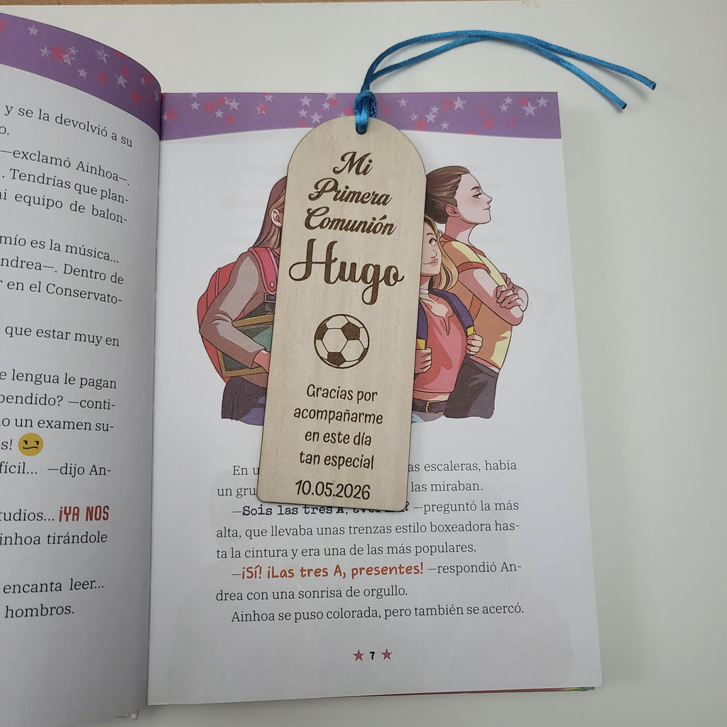Marcapáginas de Madera modelo Balón personalizado para Comunión – Regalo de Invitados con Nombre y Fecha