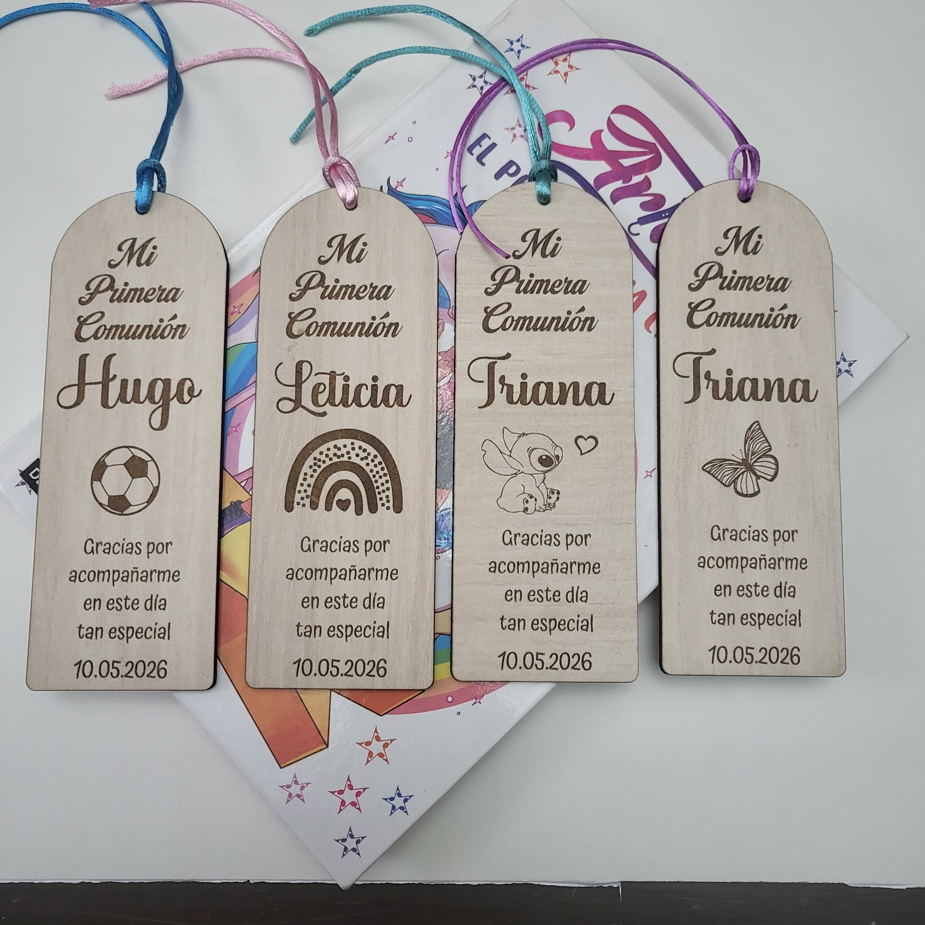 Marcapáginas de Madera modelo Stich personalizado para Comunión – Regalo de Invitados con Nombre y Fecha