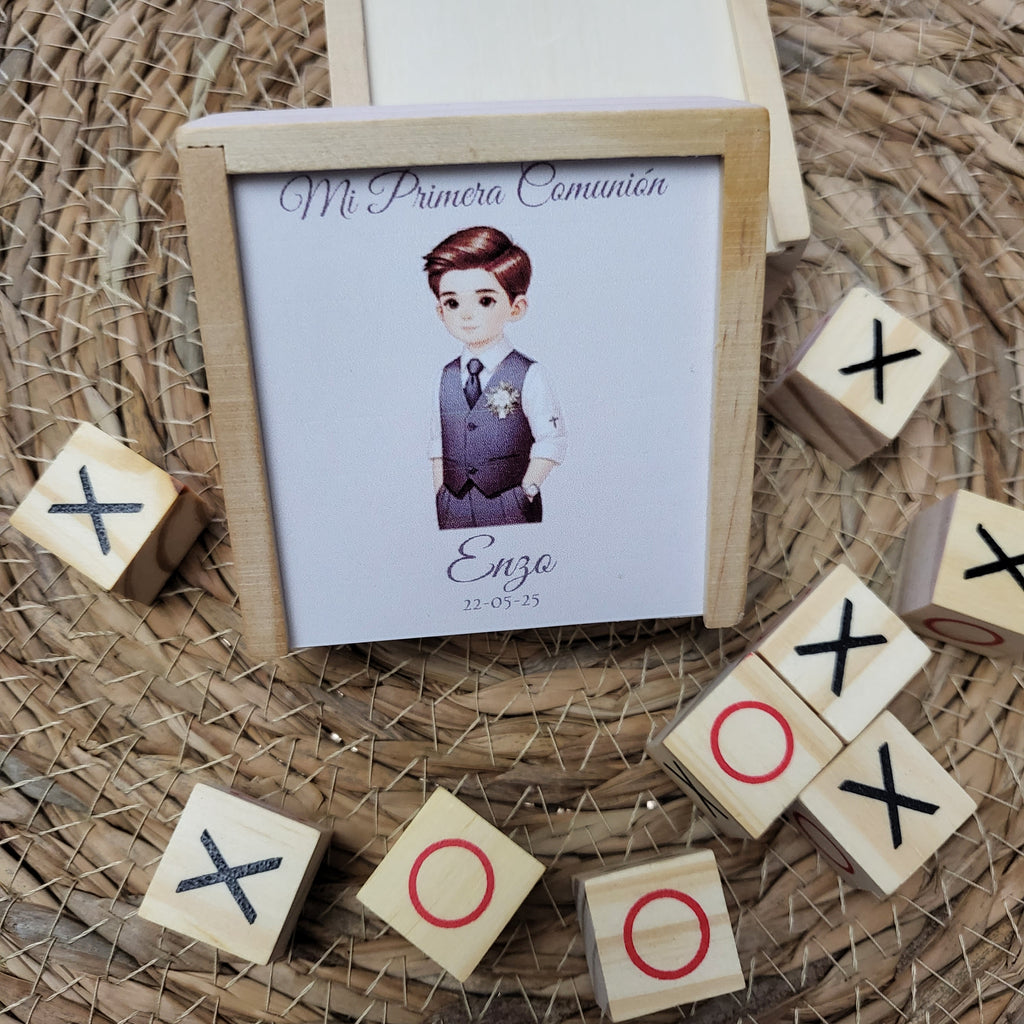Tres en Raya Personalizado en Madera  Modelo niño comunión 2 – Un Recuerdo para Siempre