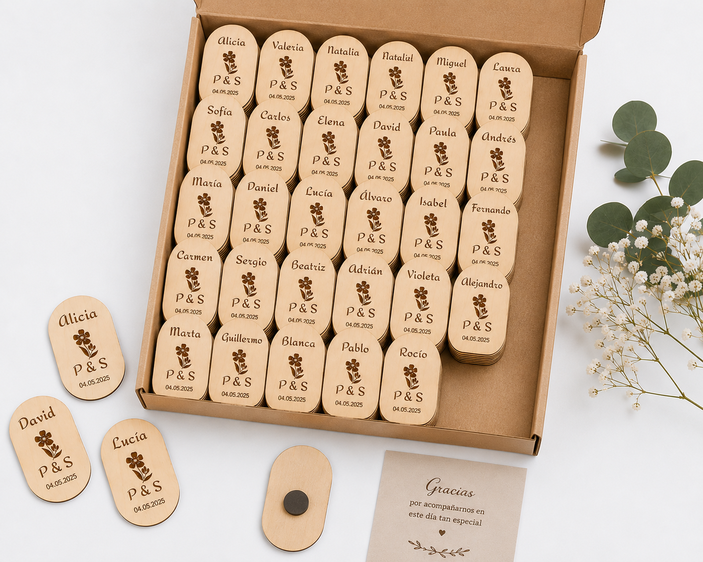 Marcasitios Personalizados de Madera con Imán para Bodas y Eventos