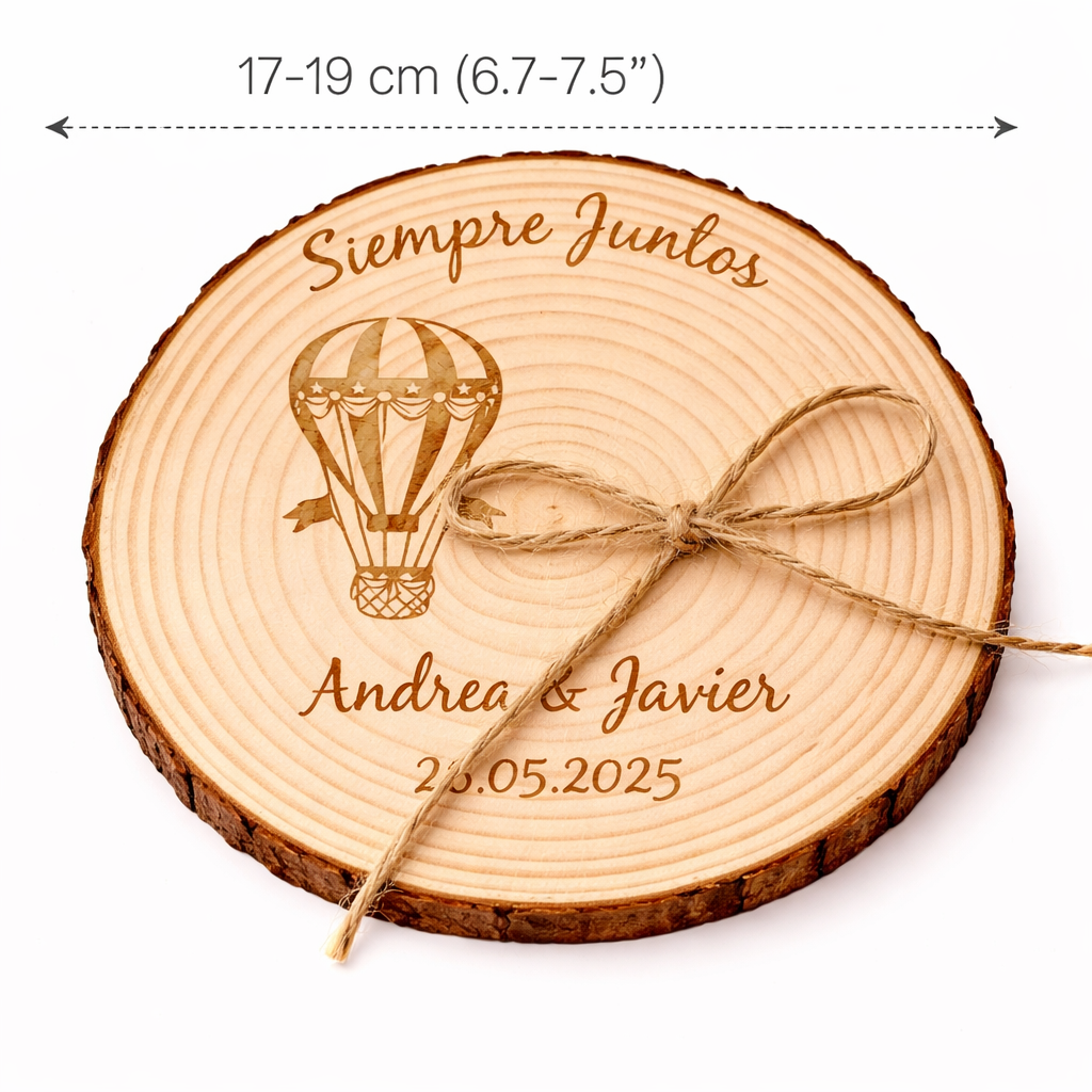 Porta alianzas de boda personalizable en rodaja de madera natural modelo globo