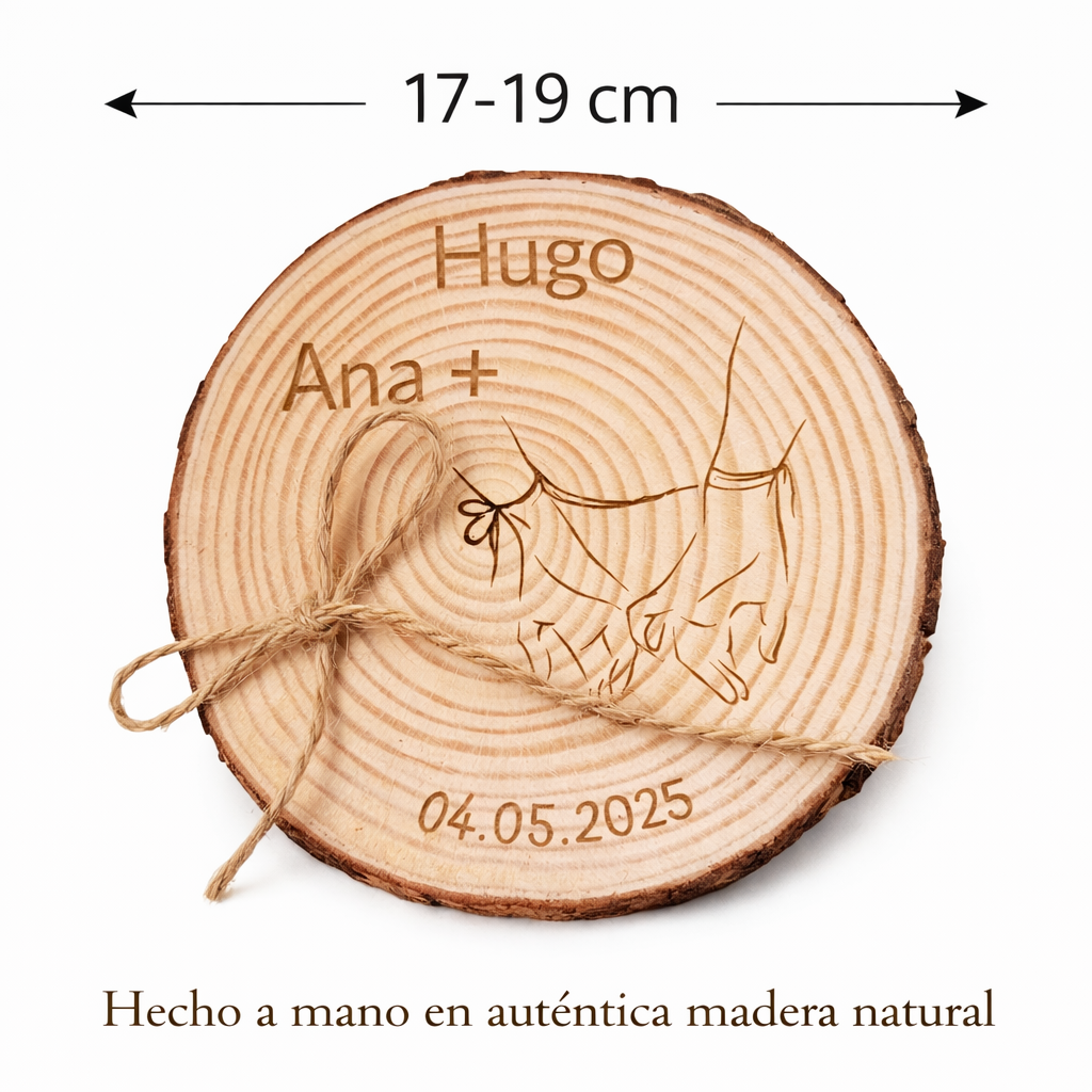 Porta alianzas de boda personalizable en rodaja de madera natural modelo hilo