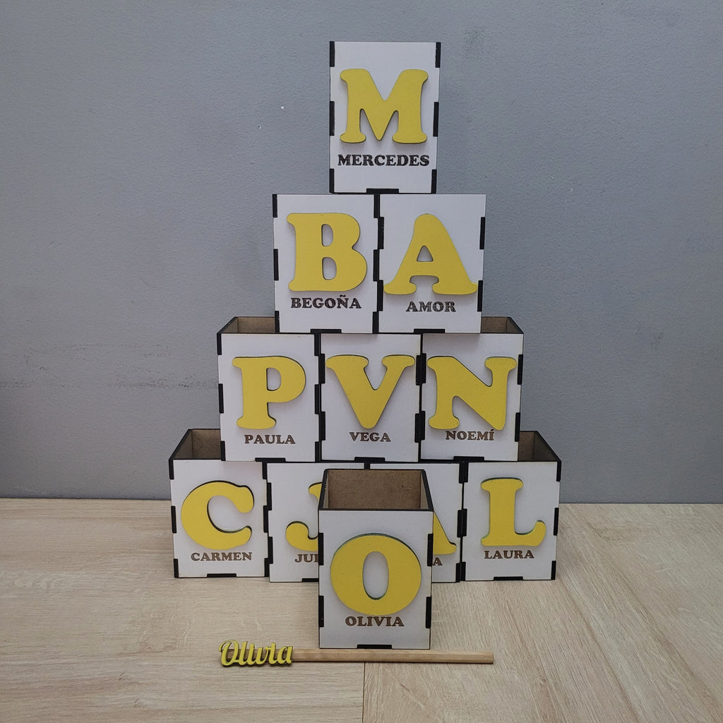 Botes porta lápices personalizados